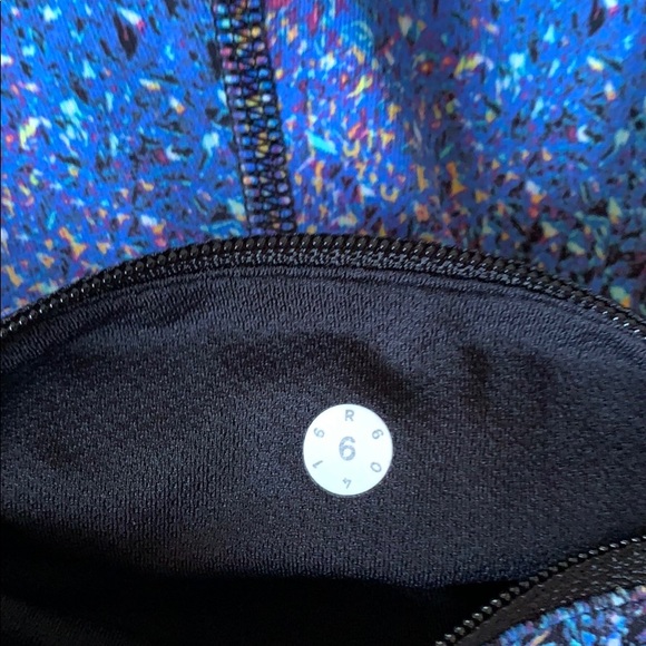 RARE - Lululemon Pace Rival Strive Multi Black / Black - Picture 5 of 8